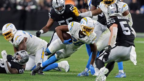 Chargers blown out by Raiders 63-21 on Thursday Night Football